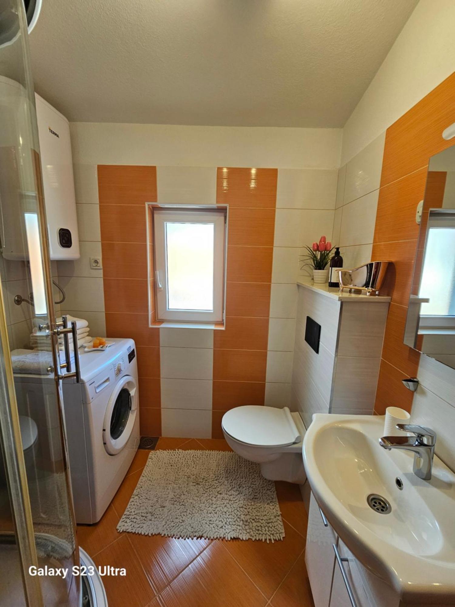 Apartmani Dianna Kaštela 外观 照片