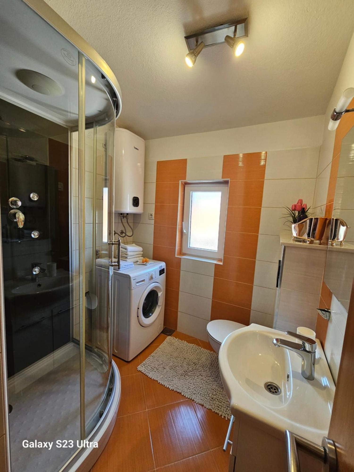 Apartmani Dianna Kaštela 外观 照片