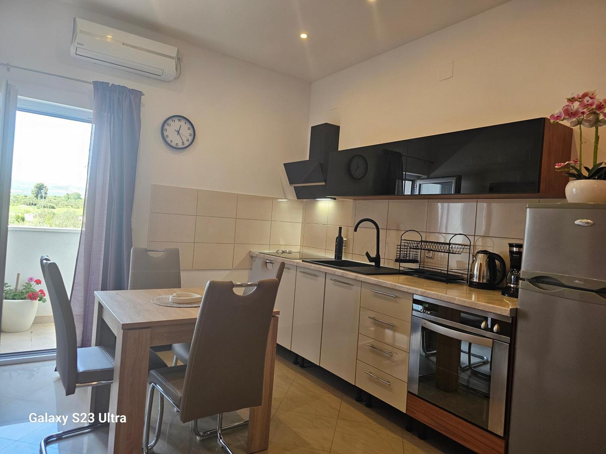Apartmani Dianna Kaštela 外观 照片